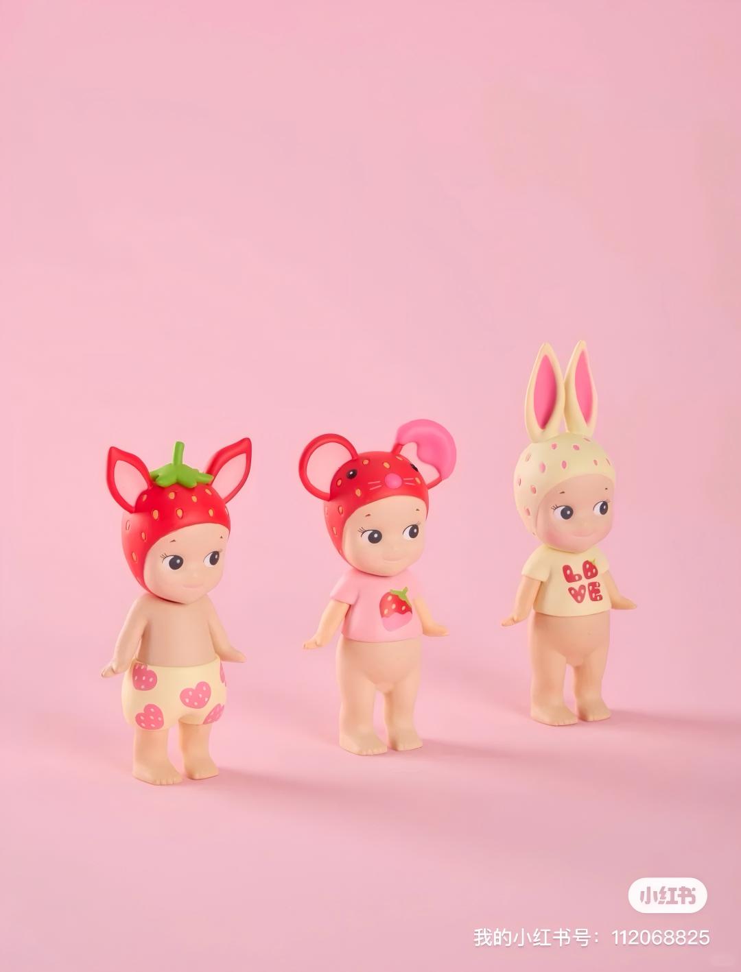 Sonny Angel's Love Strawberry Blind Box